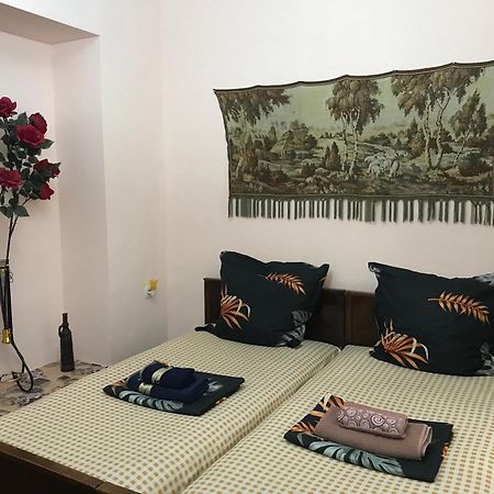 Lada Guest House Tbilisi Ngoại thất bức ảnh